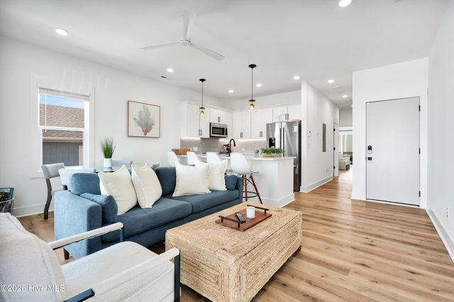 506 Canal Drive 2, Carolina Beach, NC 28428