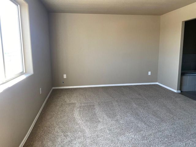 6100 Harper Ln, Pueblo, CO 81008