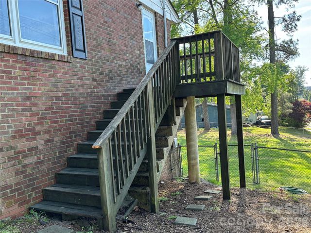 543 Allen Street, Troy, NC 27371