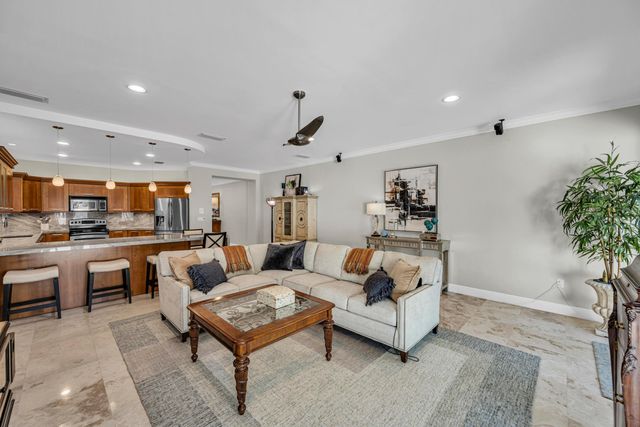 1419 NE 4th Place, Fort Lauderdale, FL 33301