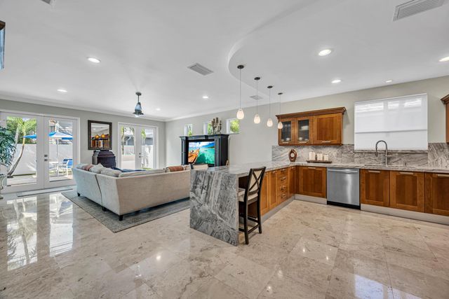 1419 NE 4th Place, Fort Lauderdale, FL 33301