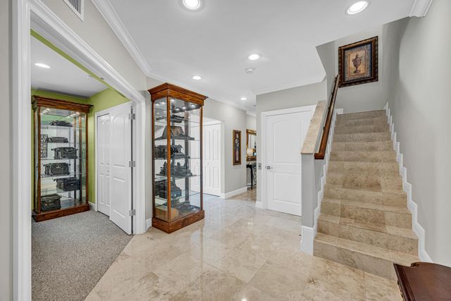 1419 NE 4th Place, Fort Lauderdale, FL 33301
