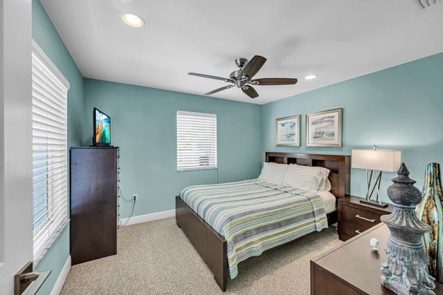 1419 NE 4th Place, Fort Lauderdale, FL 33301