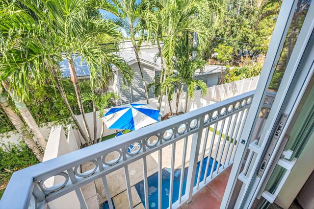 1419 NE 4th Place, Fort Lauderdale, FL 33301