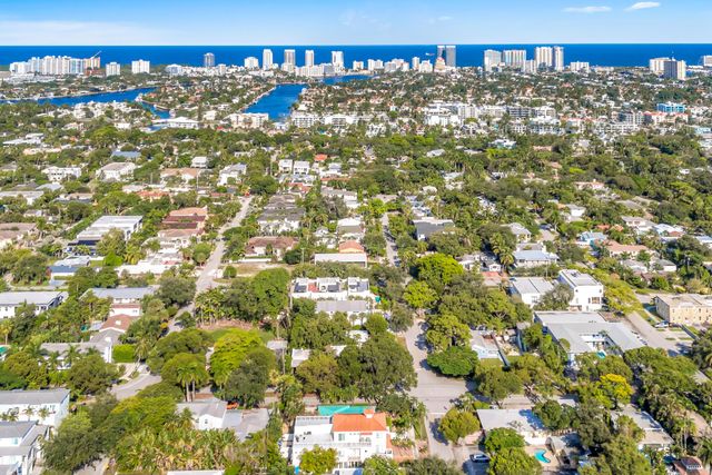 1419 NE 4th Place, Fort Lauderdale, FL 33301