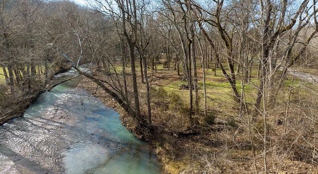 3031 Blue Buck Creek Rd, Duck River, TN 38454