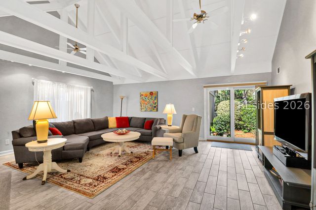 45 Queens Folly Rd Apt 654, Hilton Head Island, SC 29928