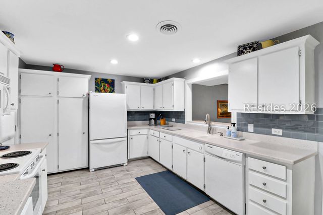 45 Queens Folly Rd Apt 654, Hilton Head Island, SC 29928