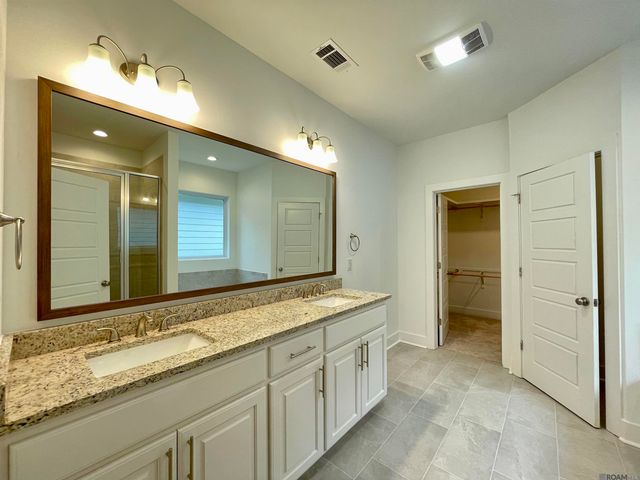 25279 Burlington Dr, Denham Springs, LA 70726