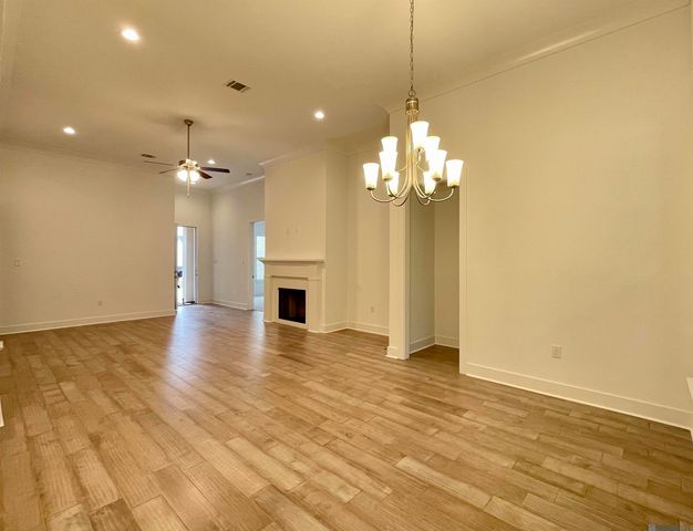25279 Burlington Dr, Denham Springs, LA 70726