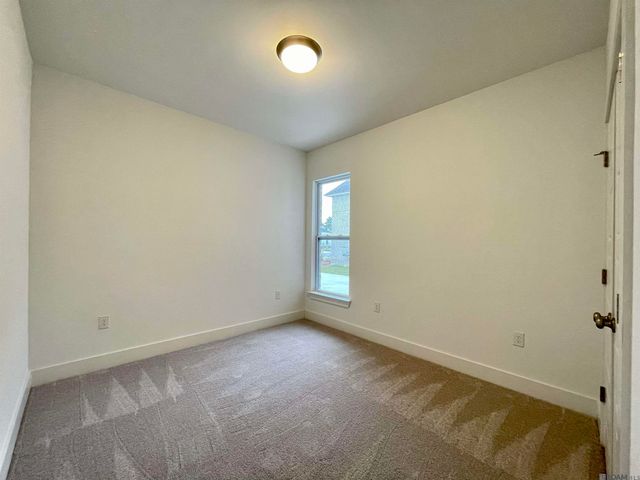 25279 Burlington Dr, Denham Springs, LA 70726