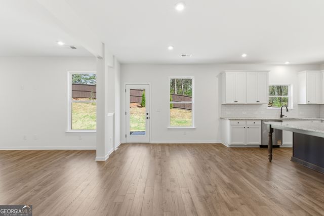 364 Waterbluff Drive, Mableton, GA 30126