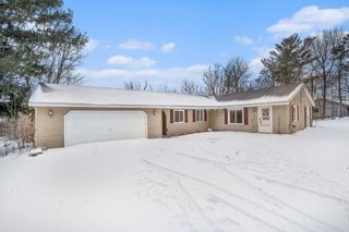 1821 N Lapeer Road, Mayfield Twp, MI 48446