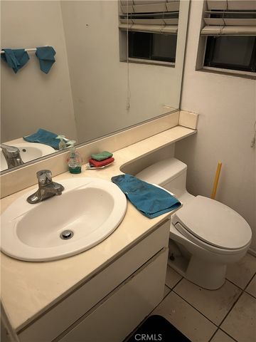 25761 Le Parc 5, Lake Forest, CA 92630