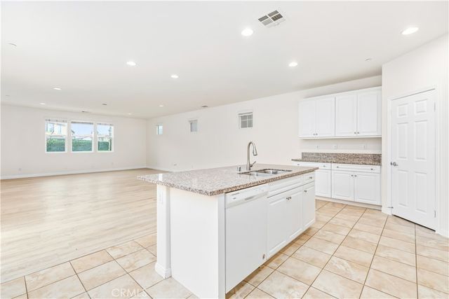 13044 Bramble, Eastvale, CA 92880