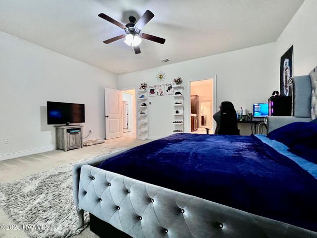 1935 Hebert's Pass, Lake Charles, LA 70607