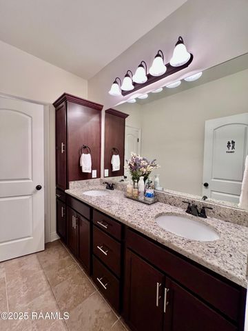 1935 Hebert's Pass, Lake Charles, LA 70607