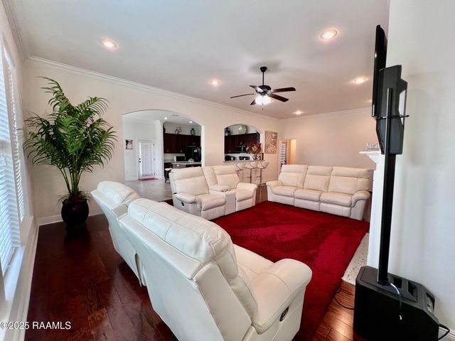 1935 Hebert's Pass, Lake Charles, LA 70607