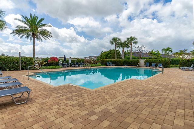 5002 Navali Drive, Lake Worth, FL 33467