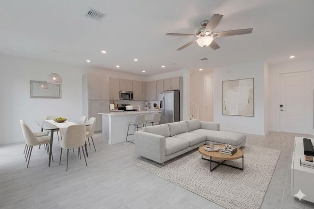 5002 Navali Drive, Lake Worth, FL 33467