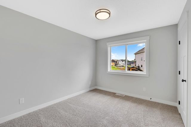 2617 213th Street W, Farmington, MN 55024