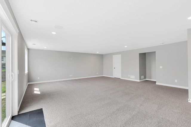 2617 213th Street W, Farmington, MN 55024