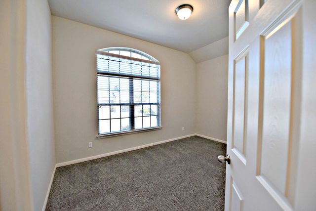 1900 Little Elm TRL 9, Cedar Park, TX 78613