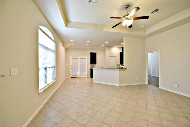 1900 Little Elm TRL 9, Cedar Park, TX 78613