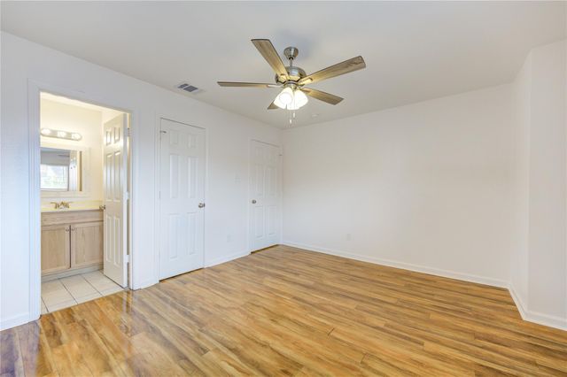 1920 Augusta Drive 5, Houston, TX 77057