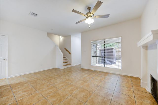 1920 Augusta Drive 5, Houston, TX 77057