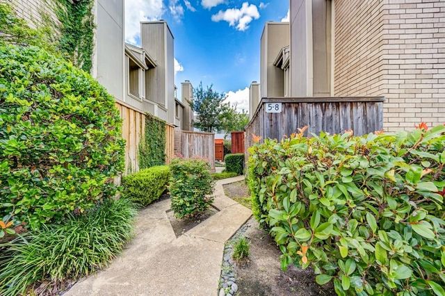 1920 Augusta Drive 5, Houston, TX 77057