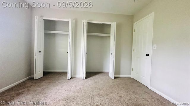597 Winwood Circle, Walled Lake, MI 48390