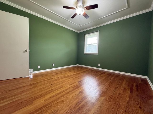 1117 N Grant Avenue, Janesville, WI 53548