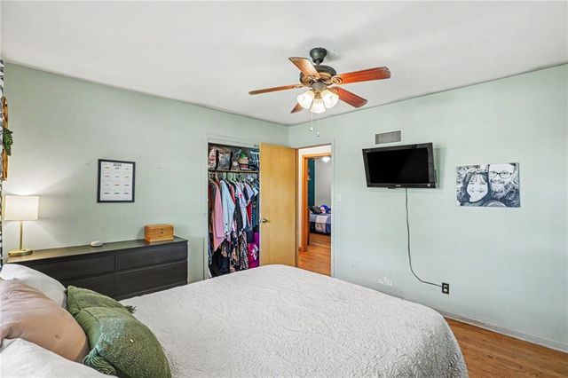 10409 E 79th Terrace, Raytown, MO 64138