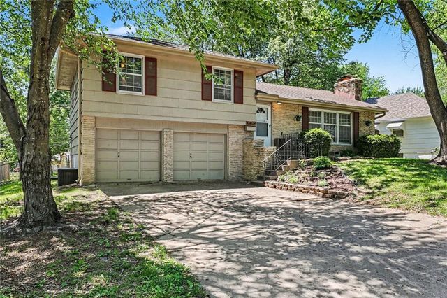 10409 E 79th Terrace, Raytown, MO 64138