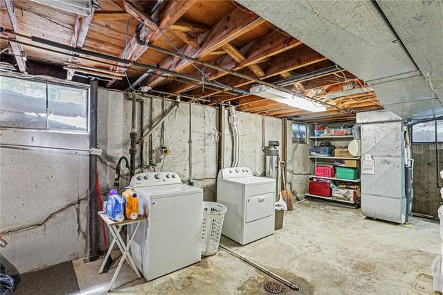 10409 E 79th Terrace, Raytown, MO 64138