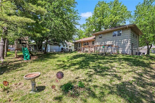 10409 E 79th Terrace, Raytown, MO 64138