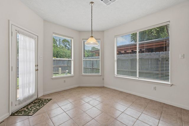 1914 Eastwood Lake Court, Kingwood, TX 77339