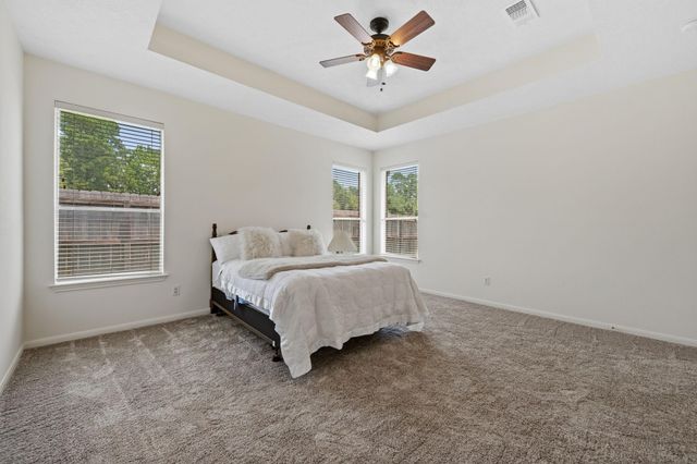 1914 Eastwood Lake Court, Kingwood, TX 77339
