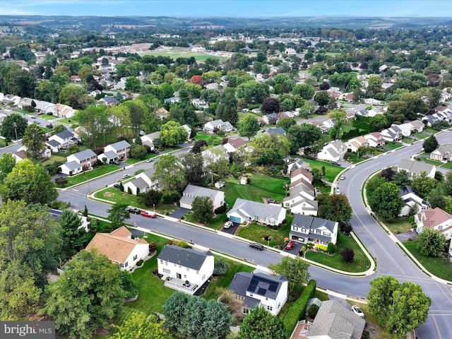 2602 ANDREW DR, Sinking Spring, PA 19608