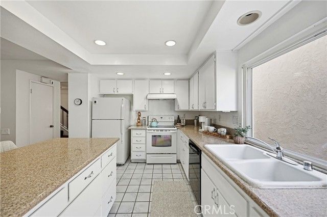 7055 Island Village Drive, Long Beach, CA 90803