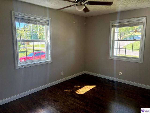 311 Linda Lane, Elizabethtown, KY 42701