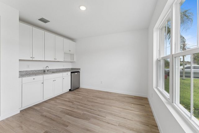 1685 SW MERIDIAN Avenue, Port St. Lucie, Port St Lucie, FL 34953