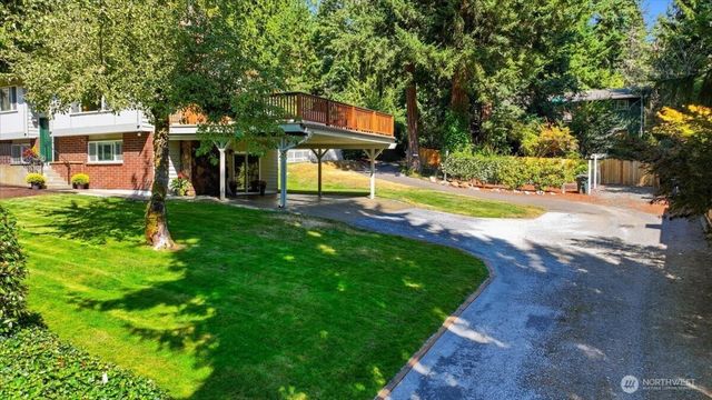 19310 37th Avenue NE, Lake Forest Park, WA 98155