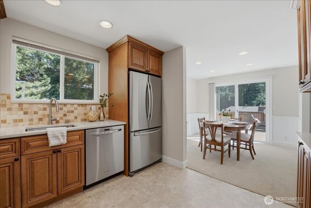19310 37th Avenue NE, Lake Forest Park, WA 98155