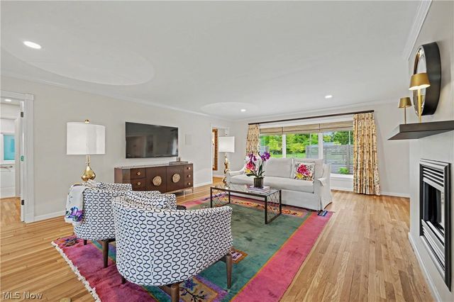 3300 Green Road, Beachwood, OH 44122