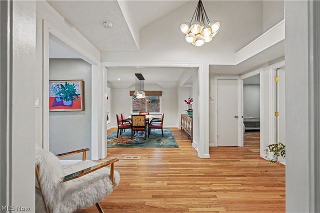 3300 Green Road, Beachwood, OH 44122