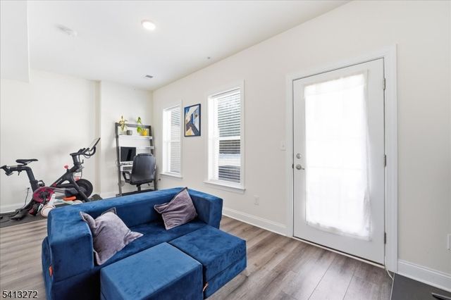 905 Abbe Rd, Little Falls Twp., NJ 07424