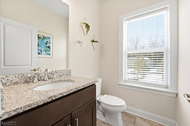 905 Abbe Rd, Little Falls Twp., NJ 07424