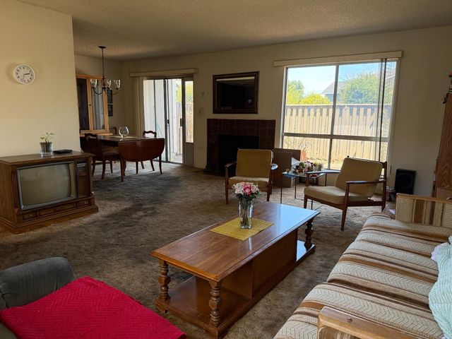 817 Rigel Lane, Foster City, CA 94404